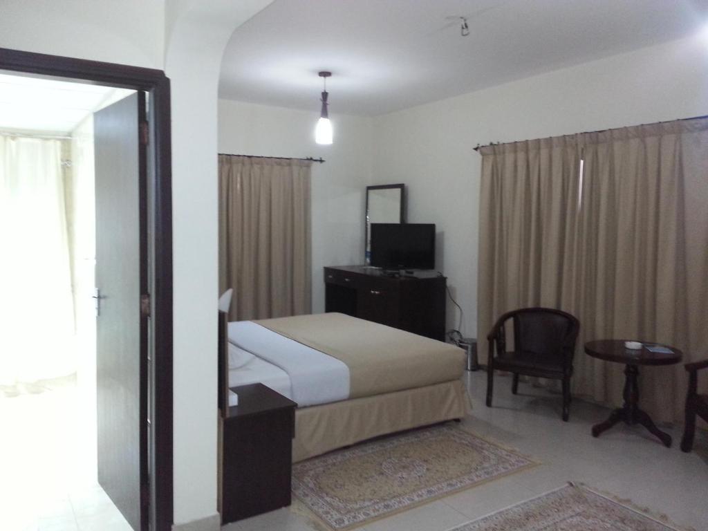 Dolphin Hotel Mascate Esterno foto